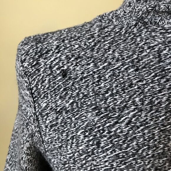 Black and White Shaker Knit Cardigan - Picture 7 of 7